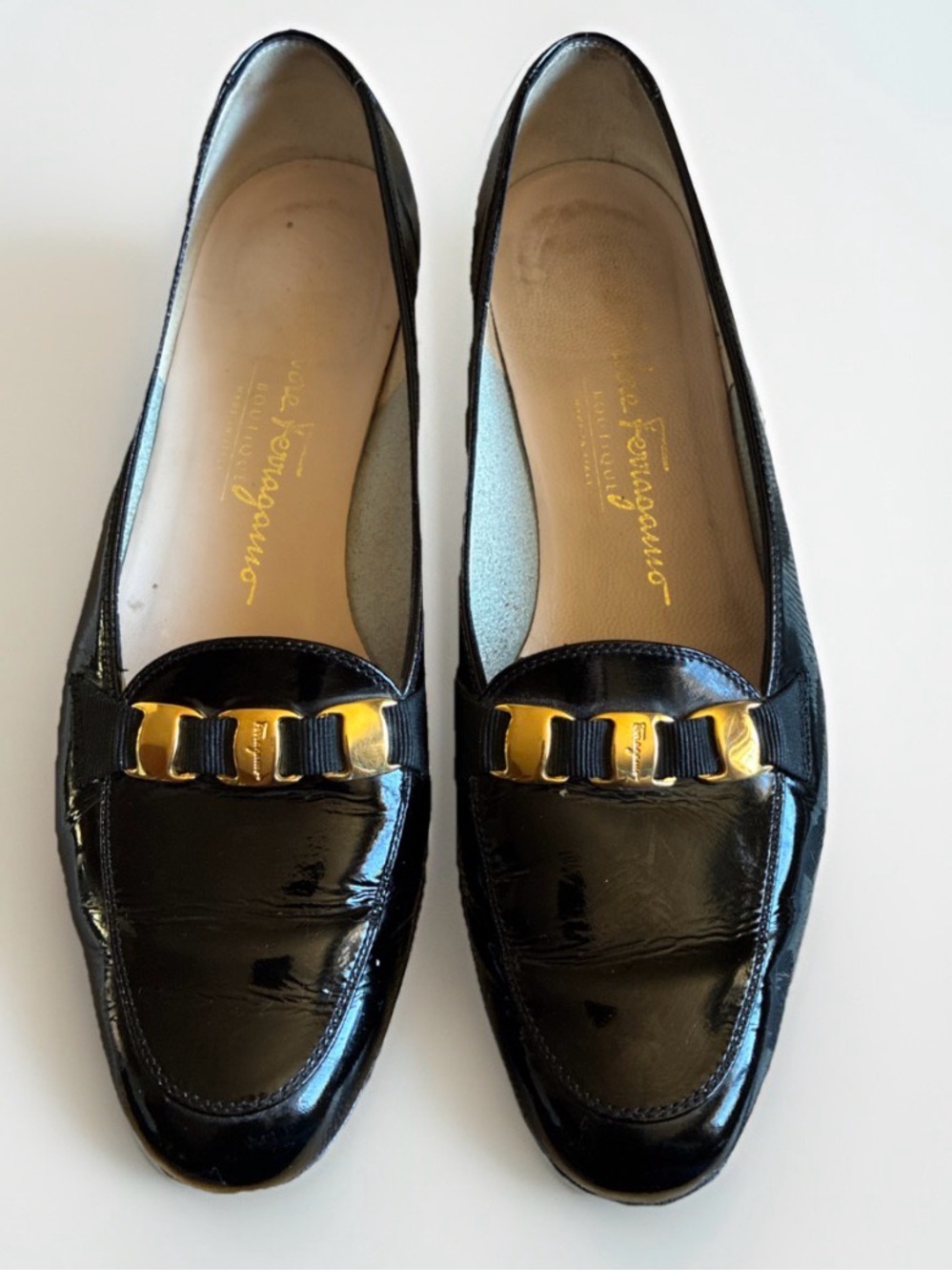 Salvatore Ferragamo Black Patent Leather Loafers with Gold Vara Bit Sz 6.5 Lux